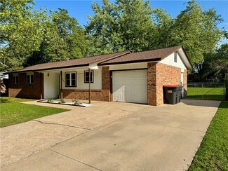 2407 Trudi Place, Springdale, AR 72762