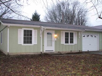 416 N Indiana St, Greentown, IN 46936