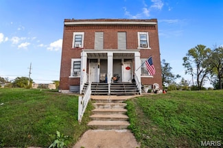 1942 Clara Ave, Saint Louis, MO 63112