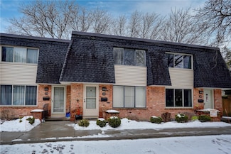 282 Penn Ln, Rochester, NY 14625
