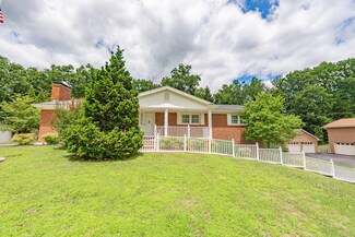 2460 Wildwood Dr, Kingsport, TN 37660