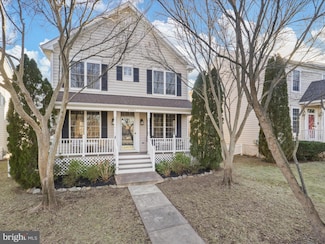 43081 Edgewater St, Chantilly, VA 20152