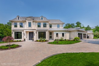 219 Lincoln Dr, Glencoe, IL 60022