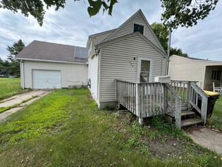 424 Adams Ave, Westbrook, MN 56183