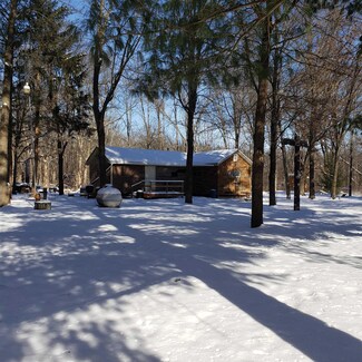 W6088 Grouse Dr, Endeavor, WI 53930
