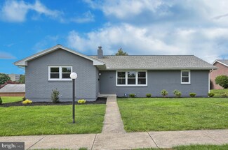 527 Cedar Ave, Hershey, PA 17033