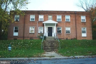 8512 Glenview Ave, Takoma Park, MD 20912