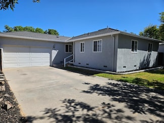 1905 Evergreen Ave, Modesto, CA 95350