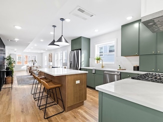 14 High St Unit 2, Somerville, MA 02144