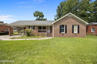104 Briarwood Dr, Greenville, NC 27834