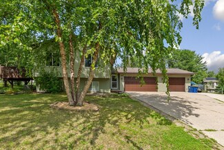 5 Aspen Ct, Faribault, MN 55021