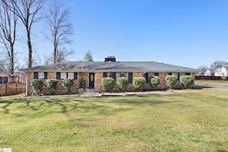 104 Oak Forest Dr, Greer, SC 29650