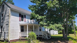 15152 Back St, Bloxom, VA 23308