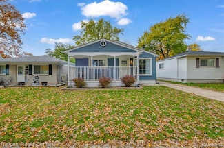 4428 Bedford St, Dearborn Heights, MI 48125