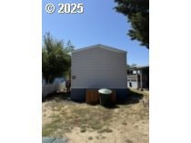 5000 NE Stephens St Unit 27, Roseburg, OR 97470