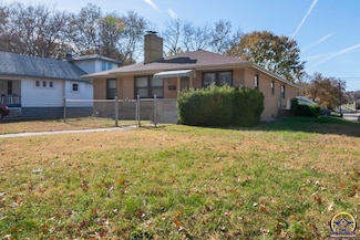 701 SW Watson Ave, Topeka, KS 66606