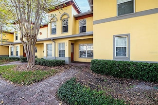 170 Coquina Bay Dr, Saint Petersburg, FL 33705