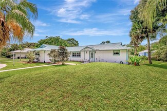 6806 SW Chase Ct, Stuart, FL 34997