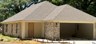 28 Tupelo Dr, Oak Ridge, LA 71264