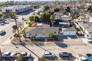 11233 Victory Blvd, North Hollywood, CA 91606