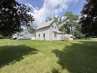 951 5th St, Hancock, MN 56244