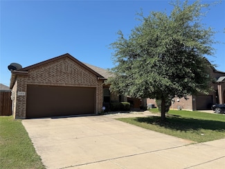 1312 Glenwood Dr, Azle, TX 76020