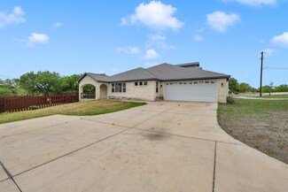 623 Skyline Dr, Kingsland, TX 78639