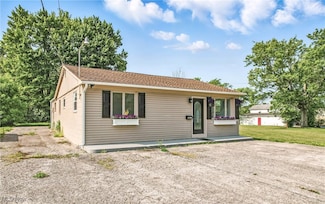 10861 Mahoning Ave, North Jackson, OH 44451