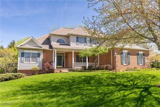 2901 Chalford Cir NW, North Canton, OH 44720