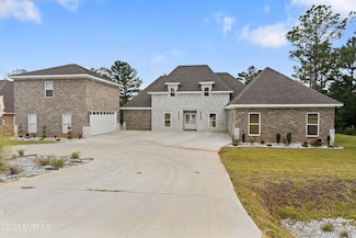 1067 Windmill Dr, Meridian, MS 39305