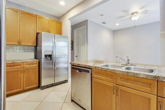 167 Lake Monterey Cir, Boynton Beach, FL 33426