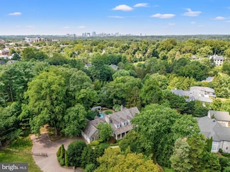 1110 Harvey Rd, McLean, VA 22101