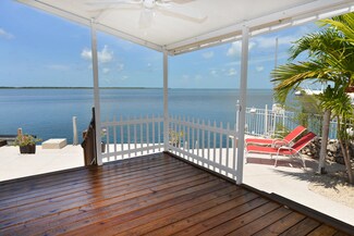 209 Camelot Dr, Tavernier, FL 33070
