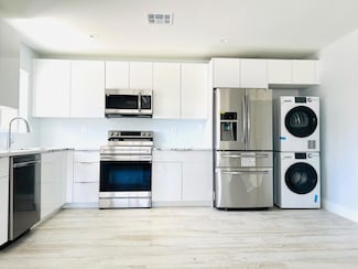206 SE 1st Ave Unit 1, Delray Beach, FL 33444
