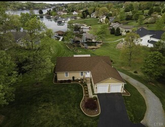 265 Marvin Gardens Dr, Moneta, VA 24121