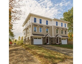 4 Boston Way Unit 2, Newburyport, MA 01950