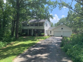 1542 E Eastwood St, Napton, MO 65340