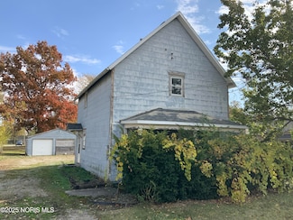 207 S Findlay Pike, Portage, OH 43451
