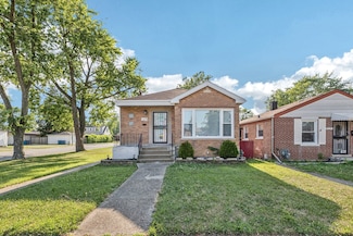 14538 S Parnell Ave, Riverdale, IL 60827