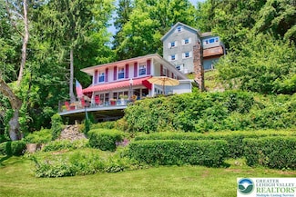 5449 de Pues Rd Unit 1, Bangor, PA 18013