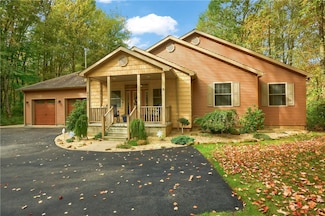 473 Brest Rd, New Castle, PA 16105