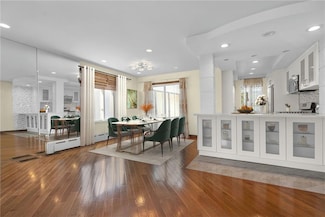 182 Kensington St, Brooklyn, NY 11235