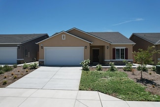 1113 E Orange St, Avenal, CA 93204