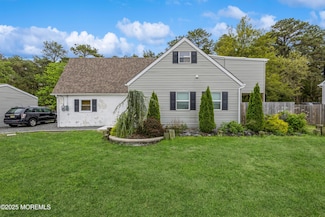 1603 Berkeley Ave, Beachwood, NJ 08722