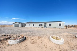 2530 E 6th St, Silver Springs, NV 89429