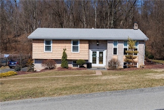 5 Wesley St, Charleroi, PA 15022