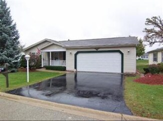 2718 Blue Grass Ct, Grayslake, IL 60030