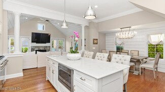 41 Westview Place, Riverside, CT 06878