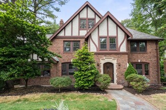 357 Clinton Rd, Brookline, MA 02445