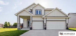 6107 S 197th St, Omaha, NE 68135